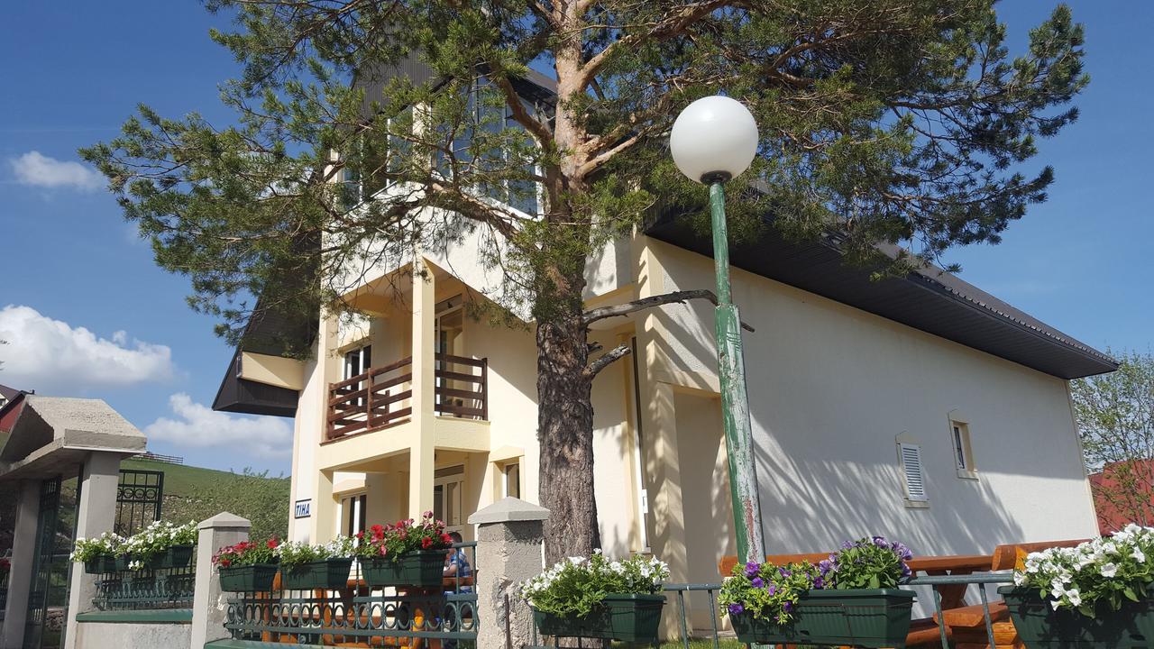 Guest House Tiha Noc Žabljak Eksteriør bilde